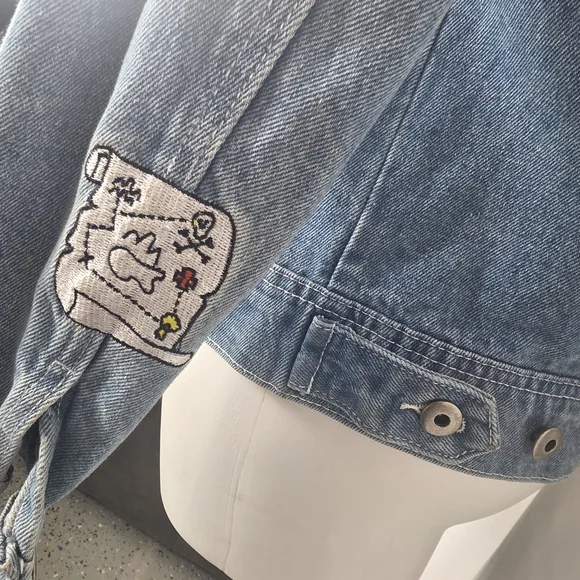 Disney NEVERLAND Collector's Denim Jean Jacket Sz S - Picture 7 of 15